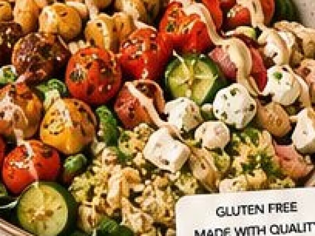 Mediterranean Chickpea Salad Bowl